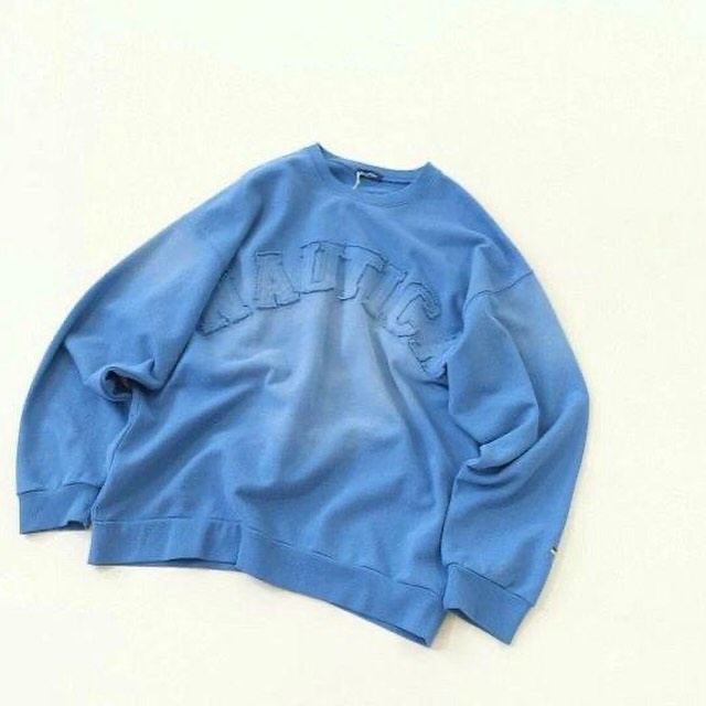 Nautica White Sail Label Pigment Dyed Arch Laser Cut Sweat Crewneck