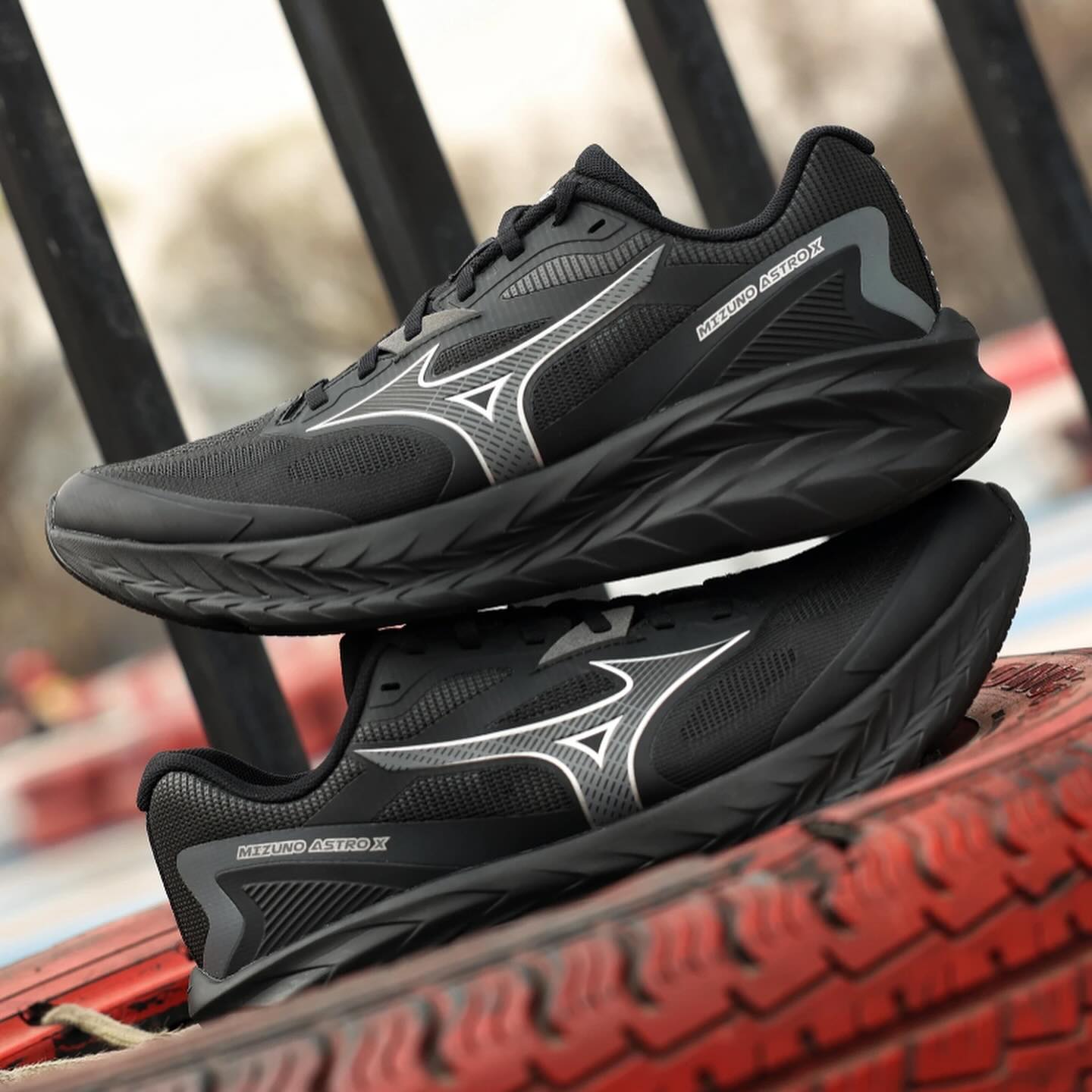 Mizuno Astro X Triple Black D1GH250501 黑武士