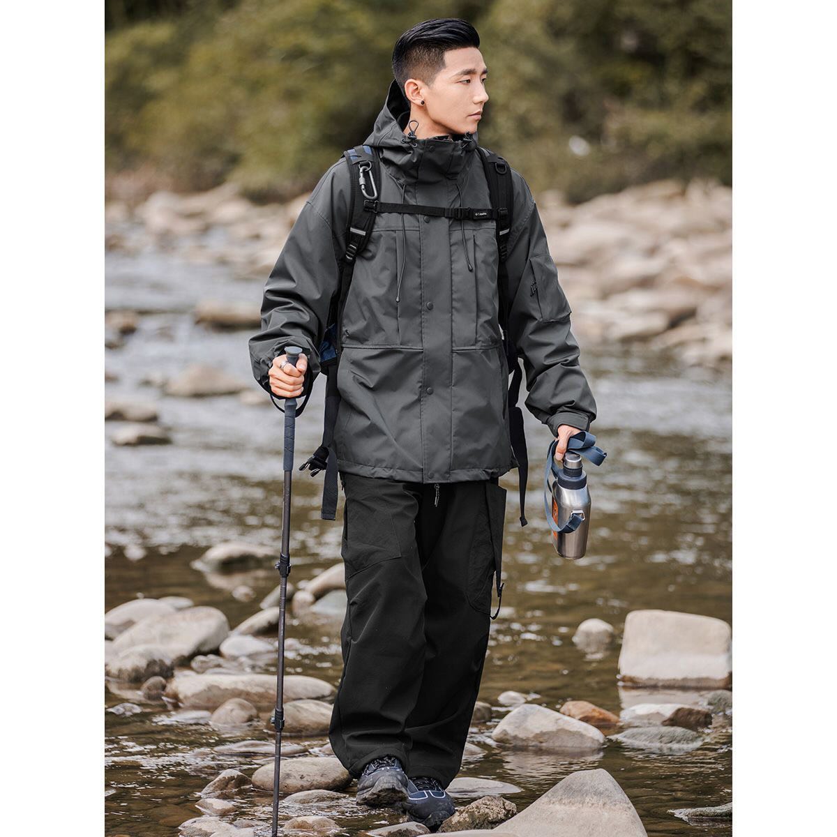 Outwild Jungle Waterproof Jacket 暴雨級硬殼式防水外套