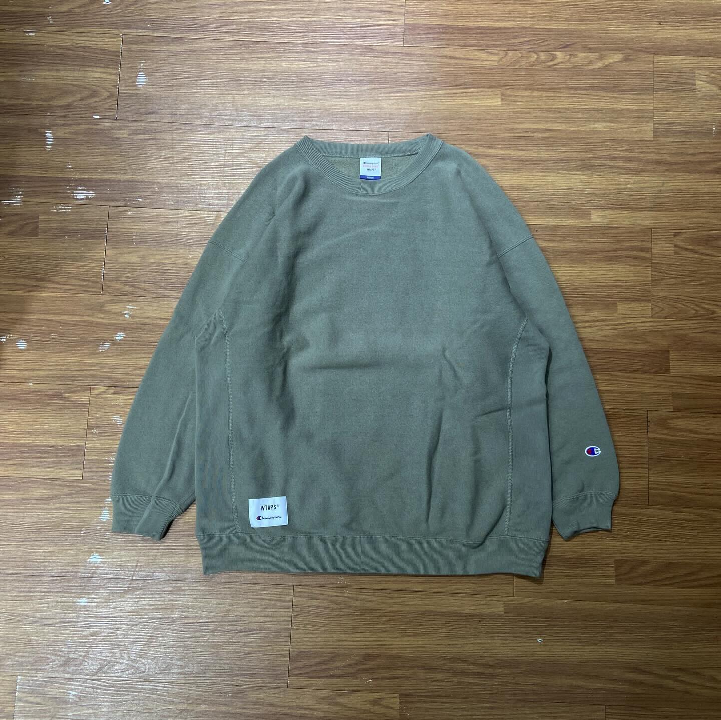 Wtaps x Champion Reverse Weave (R) Crewneck Sweatshirt Olive