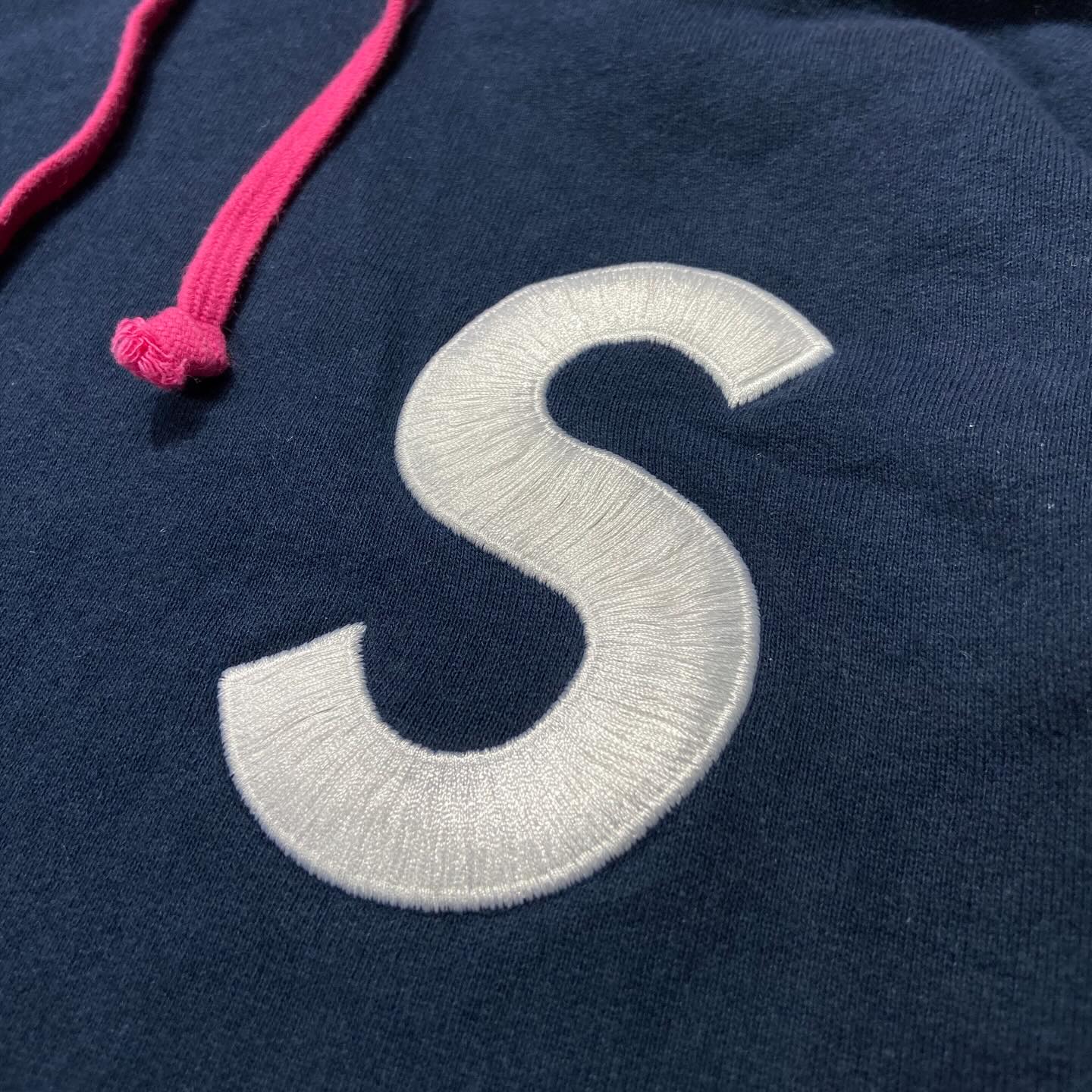 Supreme S Logo Color Blocked Hooded Sweatshirt Navy (Display Item)