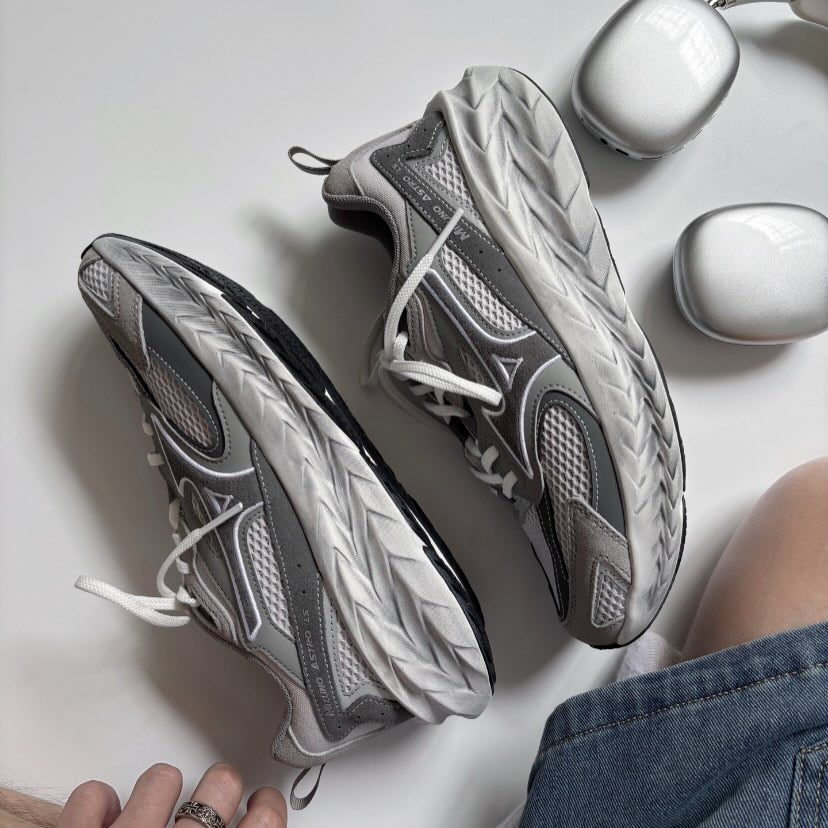 Preorder 預訂 Mizuno Astro LS 2026 Classic Grey 元祖灰 D1GH252106