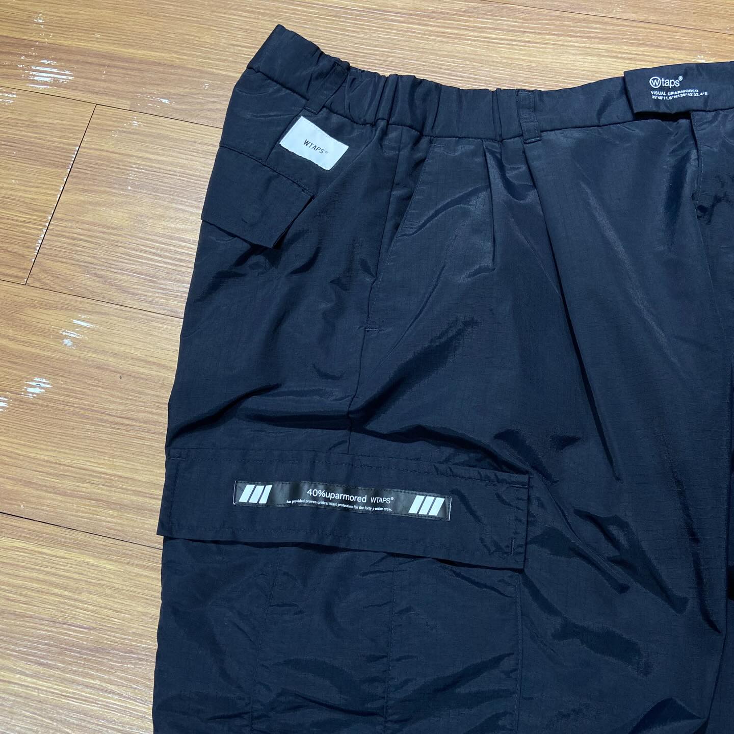 WTAPS LEŻ 6P TROUSERS / NYLON. RIPSTOP. DOT SIGHT Black (Display Item)
