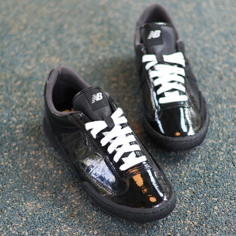 Preorder 預訂 New Balance Gator Run Black Leather UGTR2SV