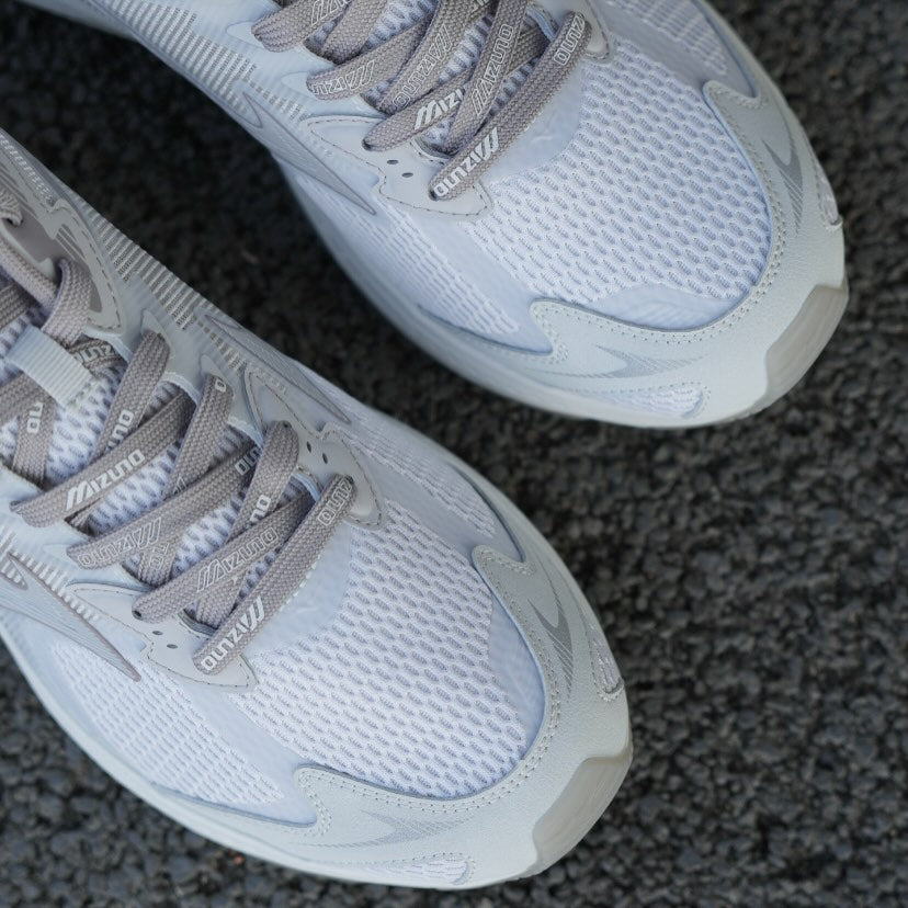 Preorder 預訂 Mizuno Racer V2 “山茶白” D1GH250612