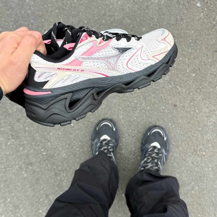 Preorder 預訂 Mizuno XLG 2K Black D1GH260901  / White Pink D1GH260903