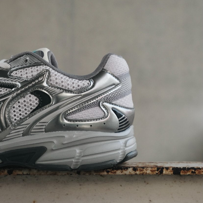 Preorder 預訂 Mizuno Speed 2K White Silver D1GH252907