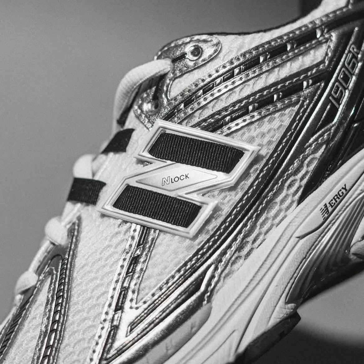 Preorder 預訂 New Balance M1906RER Silver Black 銀黑 1906R