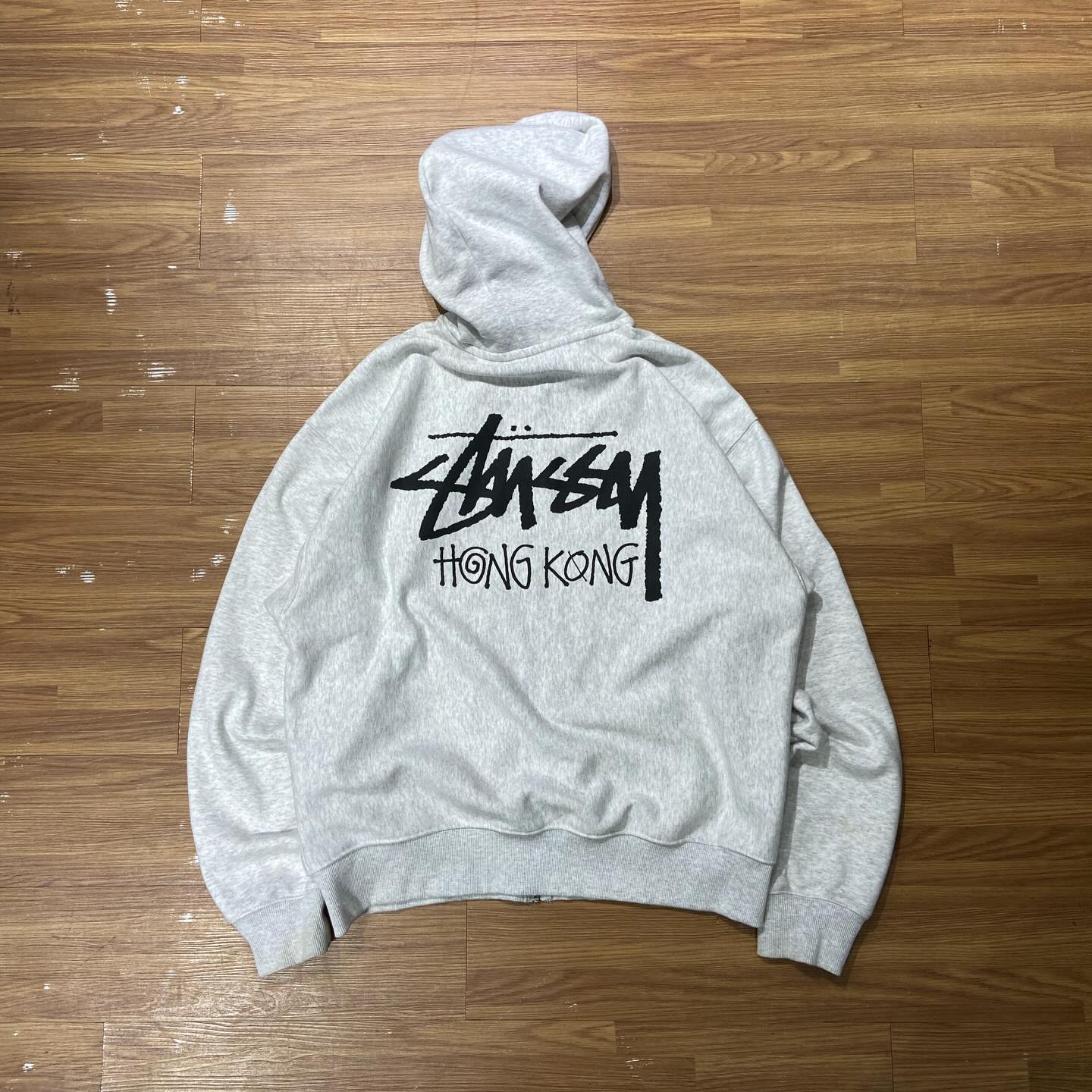 Stussy Logo Hooded Zip Up Hong Kong (香港限定🇭🇰) Heather Grey (Used)