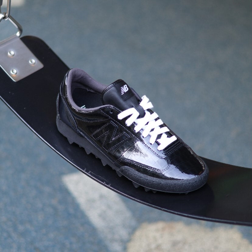 Preorder 預訂 New Balance Gator Run Black Leather UGTR2SV