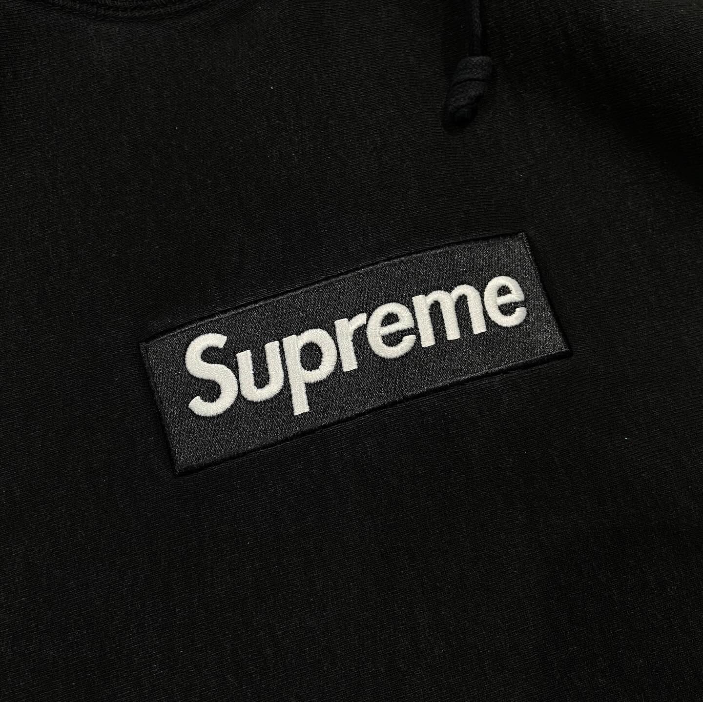 Supreme Box Logo Hooded Sweatshirt Black (Used)