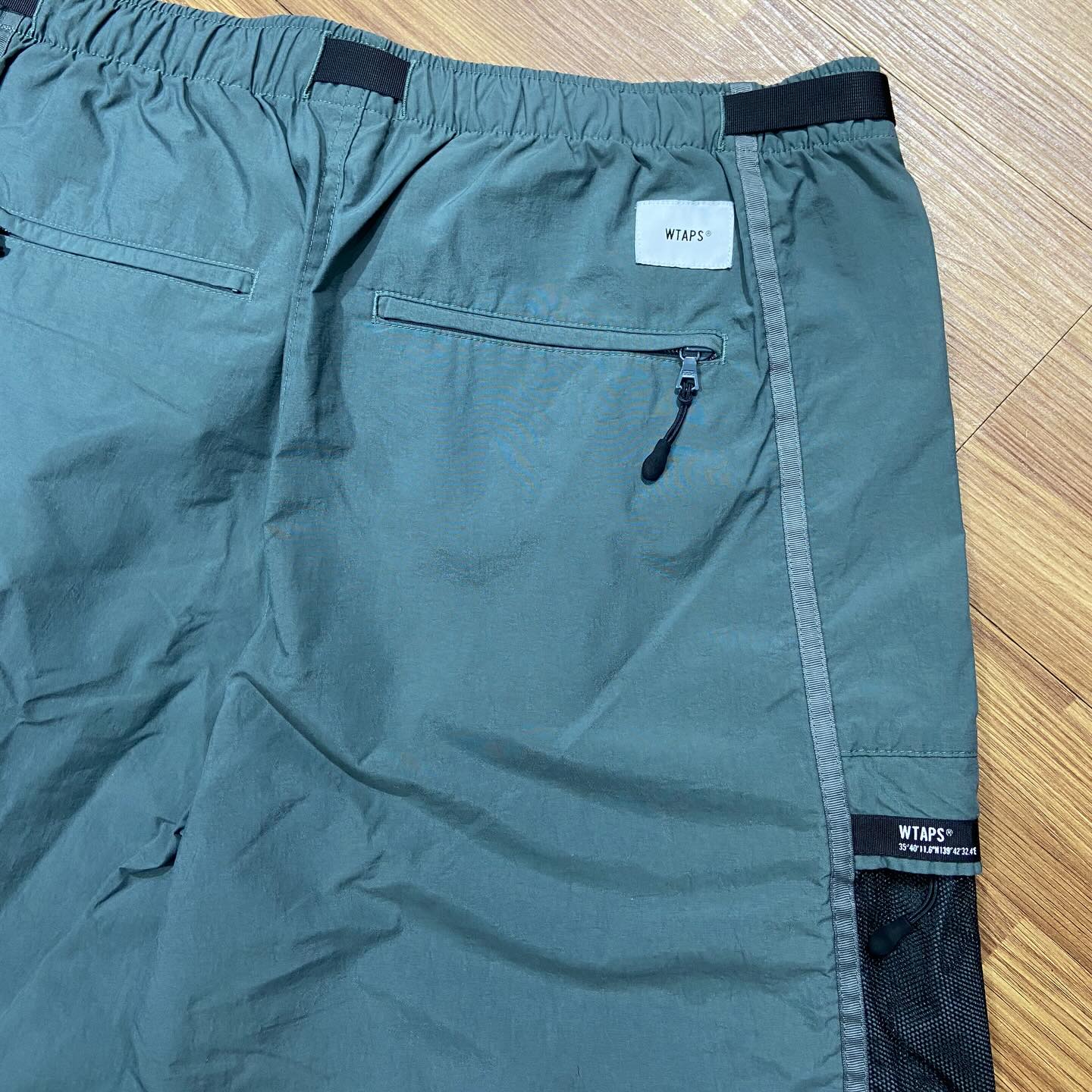 WTAPS TRACK SHORT / NYLON. TUSSAH Olive (Display Item)