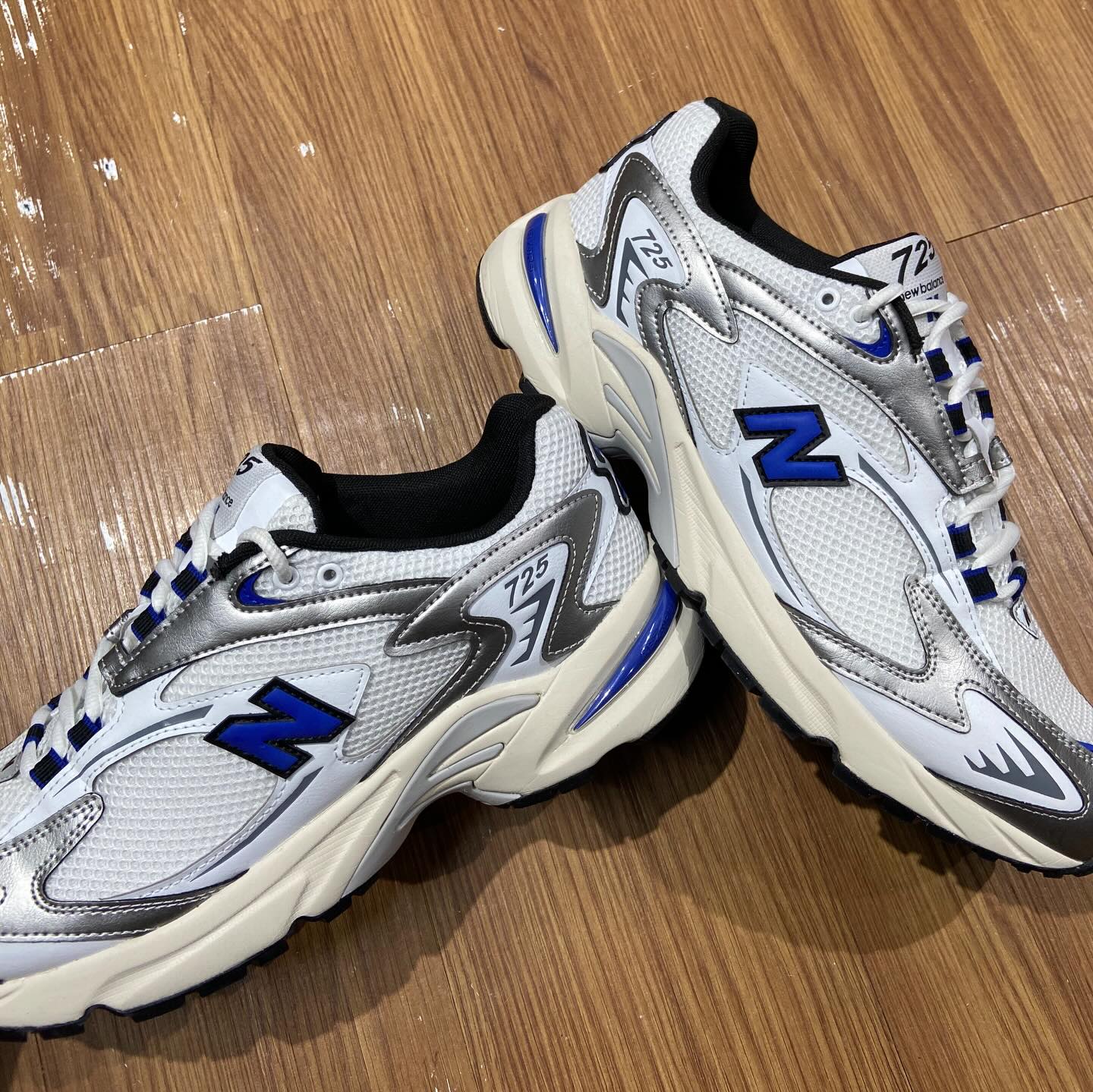 New Balance ML725CI