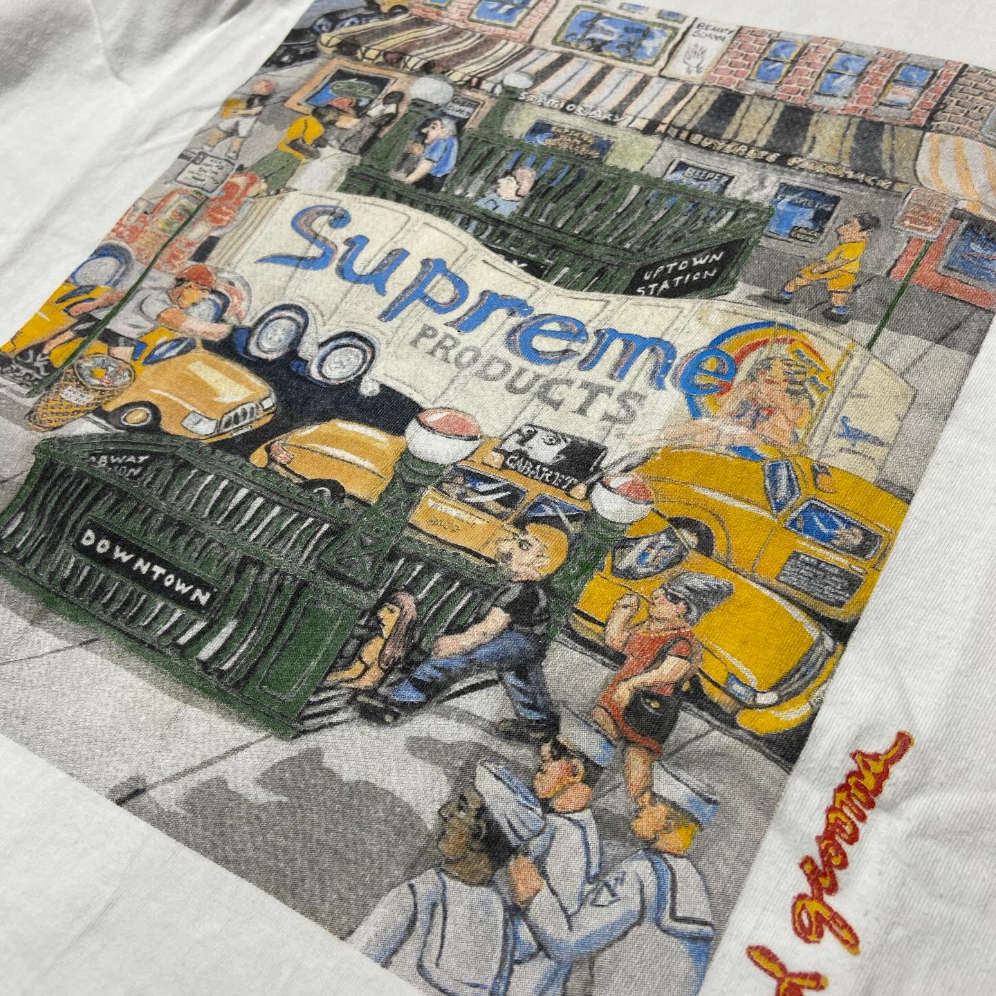 Supreme Manhattan Tee White (Display Item)