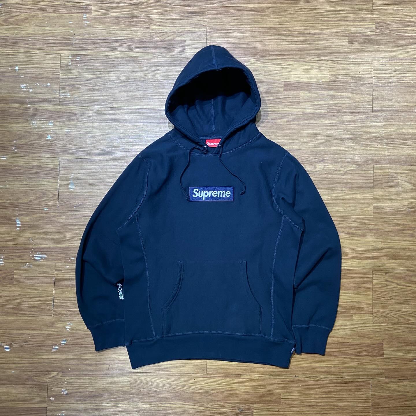 Supreme FW25 Box Logo Hooded Sweatshirt (Made in Canada) Navy (Display Item)