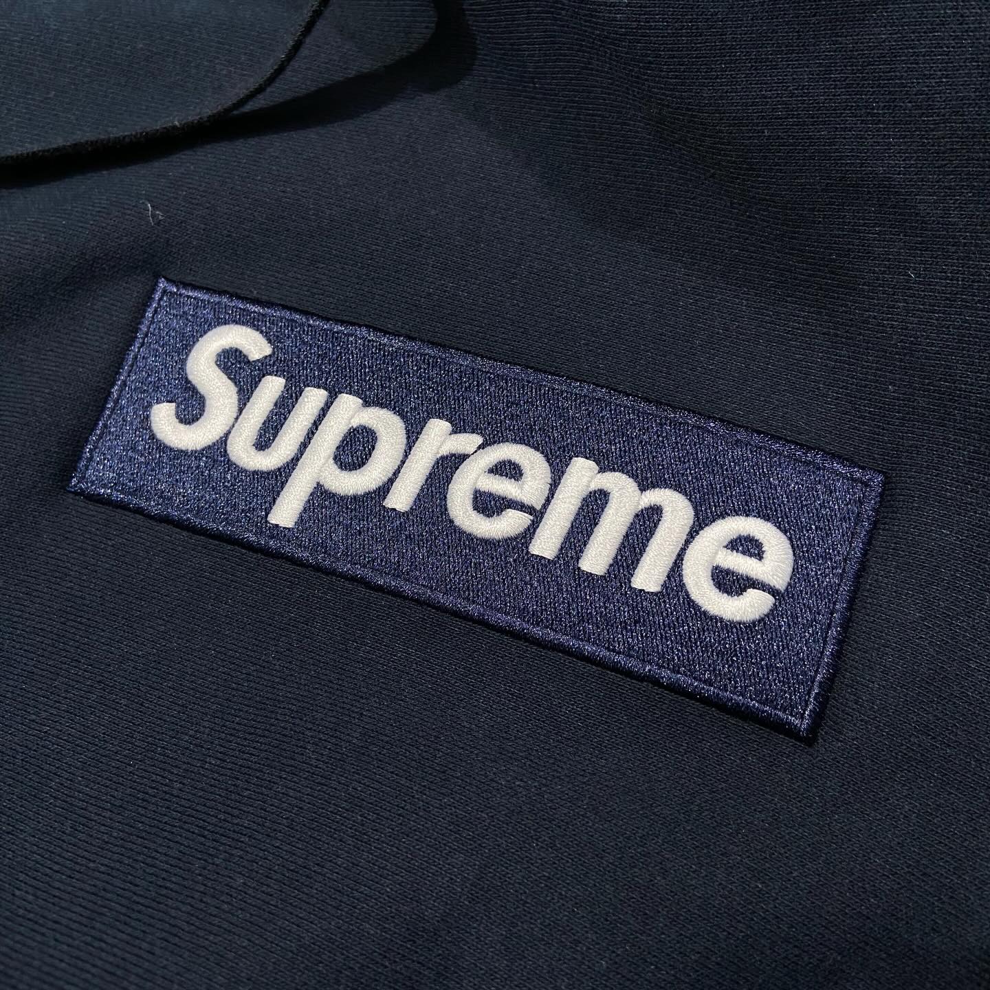Supreme FW25 Box Logo Hooded Sweatshirt (Made in Canada) Navy (Display Item)