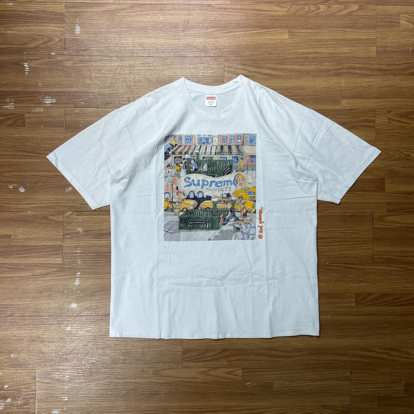 Supreme Manhattan Tee White (Display Item)