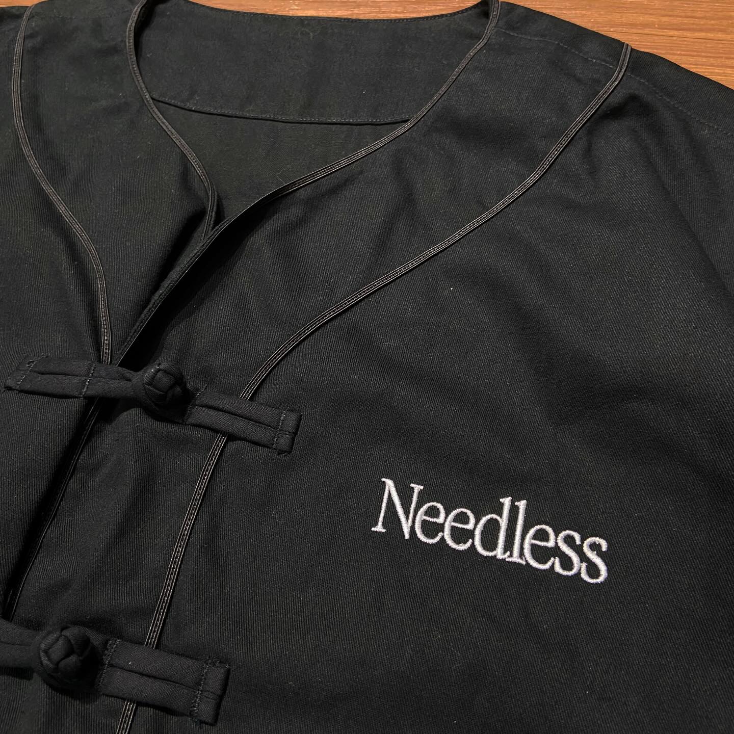 Needless 獅王無用 中式功夫鈕扣Baseball Shirt SS Black (Display Item)