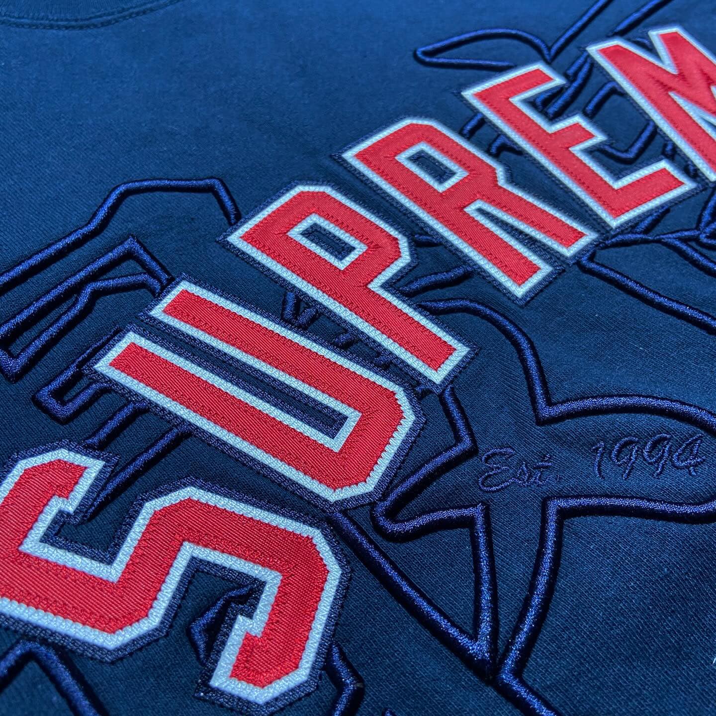 Supreme Arch Logo 最高 Sweat Crewneck (Made in Canada) Navy (Display Item)
