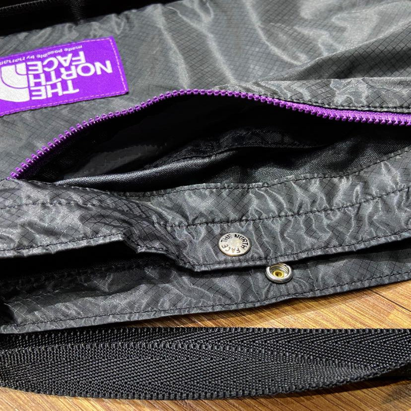The North Face by Nanamica The Purple Label Lightweight Shoulder Bag Black (Display Item)