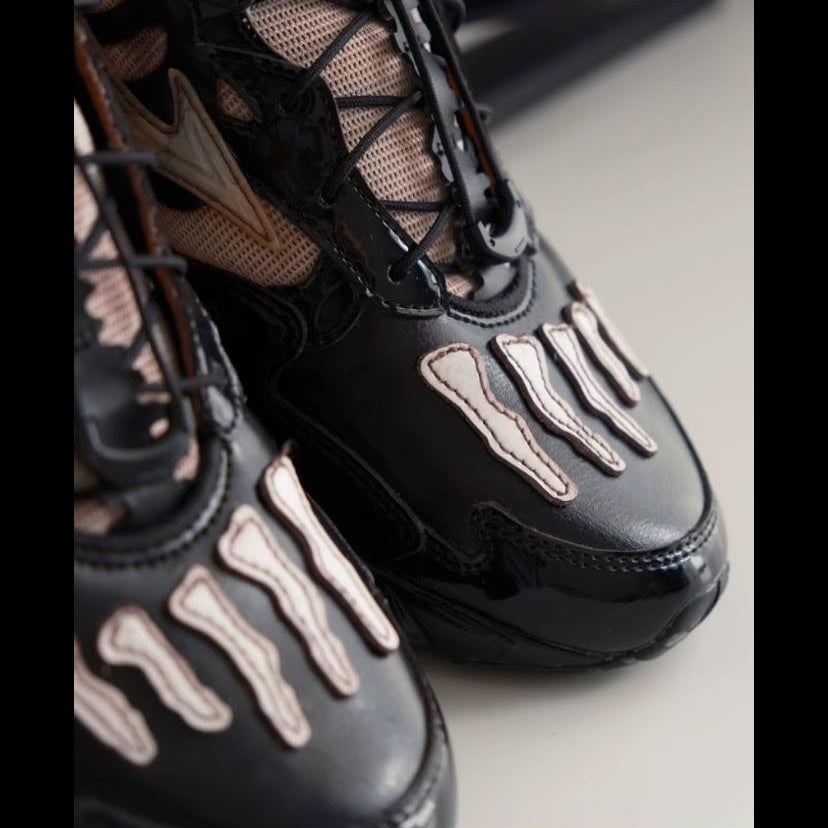 Preorder 預訂 SBTG x Mizuno Wave Rider 10 Black Bone D1GD252601