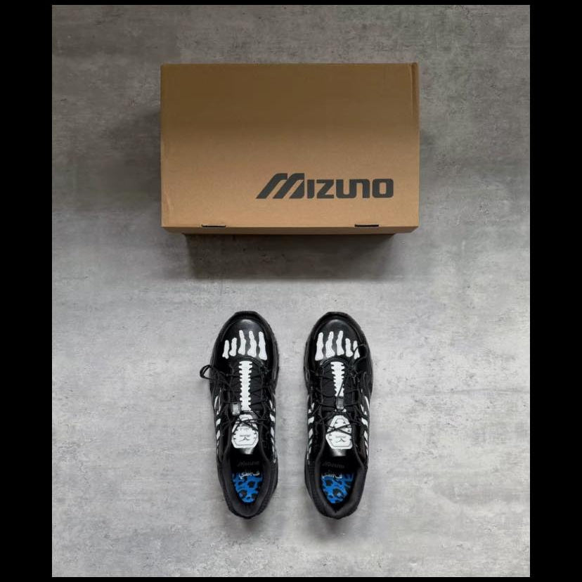 Preorder 預訂 SBTG x Mizuno Wave Rider 10 Black Bone D1GD252601