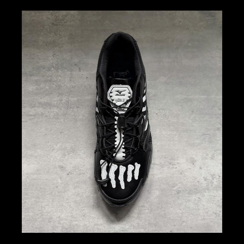 Preorder 預訂 SBTG x Mizuno Wave Rider 10 Black Bone D1GD252601
