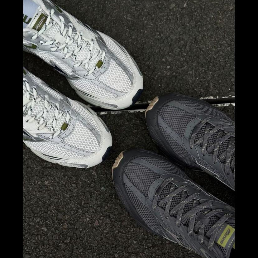 Preorder 預訂 Mizuno Speed 2010 玉石白 D1GH251706 / 條紋灰 D1GH251704