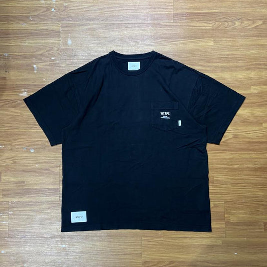 WTAPS OBj 01 SS POCKET / COTTON. TEE (Made in Japan) Black (Display Item)