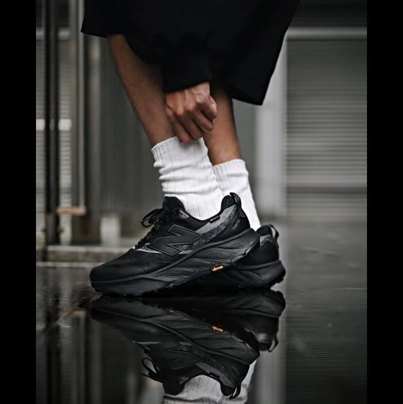 Preorder 預訂 New Balance Fresh Foam X Hierro V9 Black MTHIGLB9
