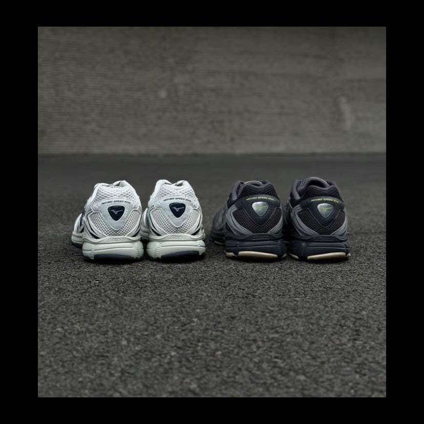Preorder 預訂 Mizuno Speed 2010 玉石白 D1GH251706 / 條紋灰 D1GH251704