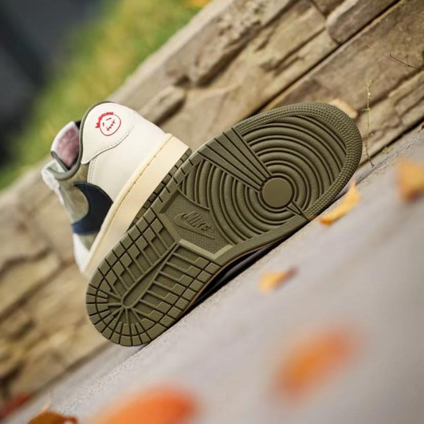 Preorder 預訂 Travis Scott x Nike Air Jordan 1 Low OG Medium Olive DM7866-200