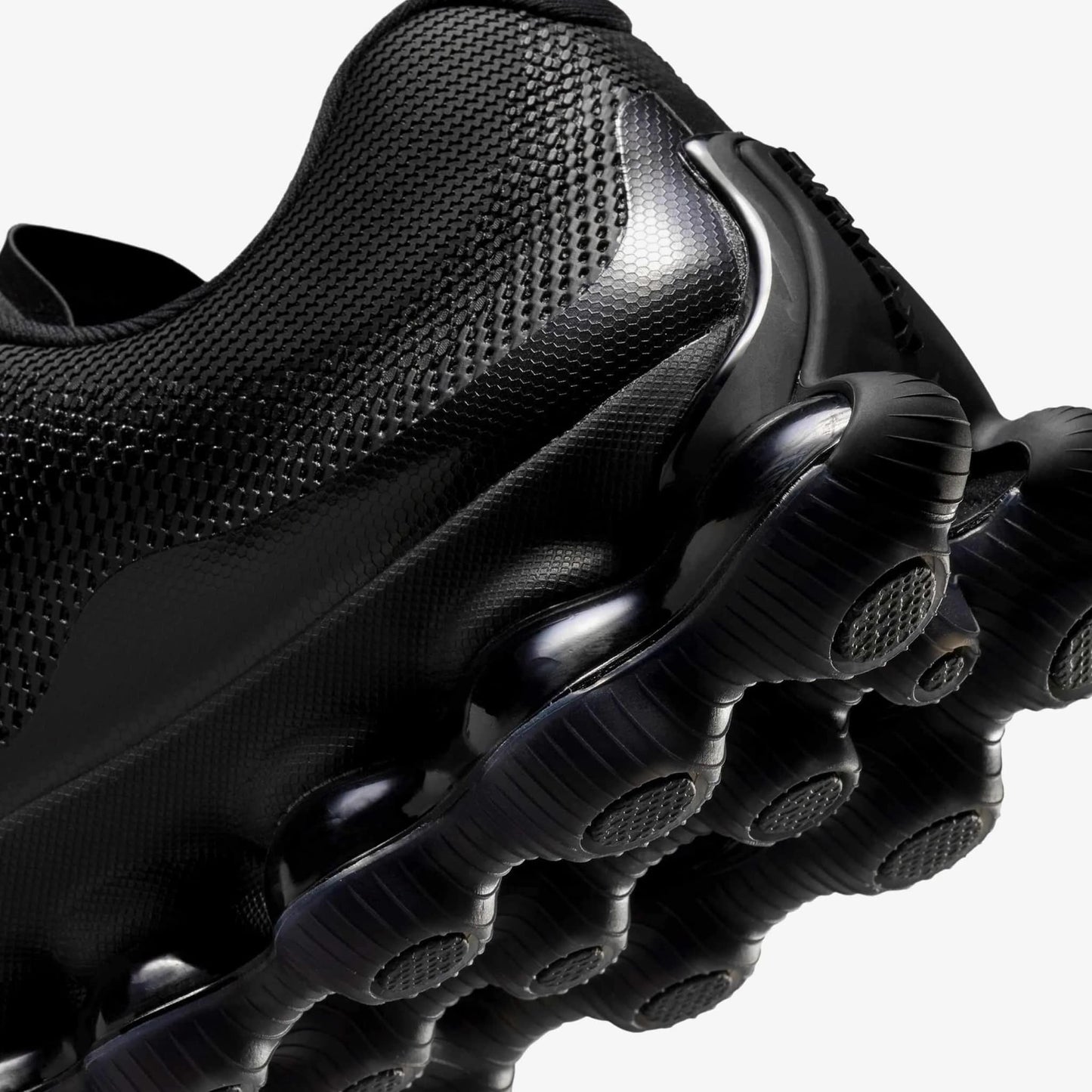 Preorder 預訂 Nike Air Liquid Max Triple Black IQ7634-003
