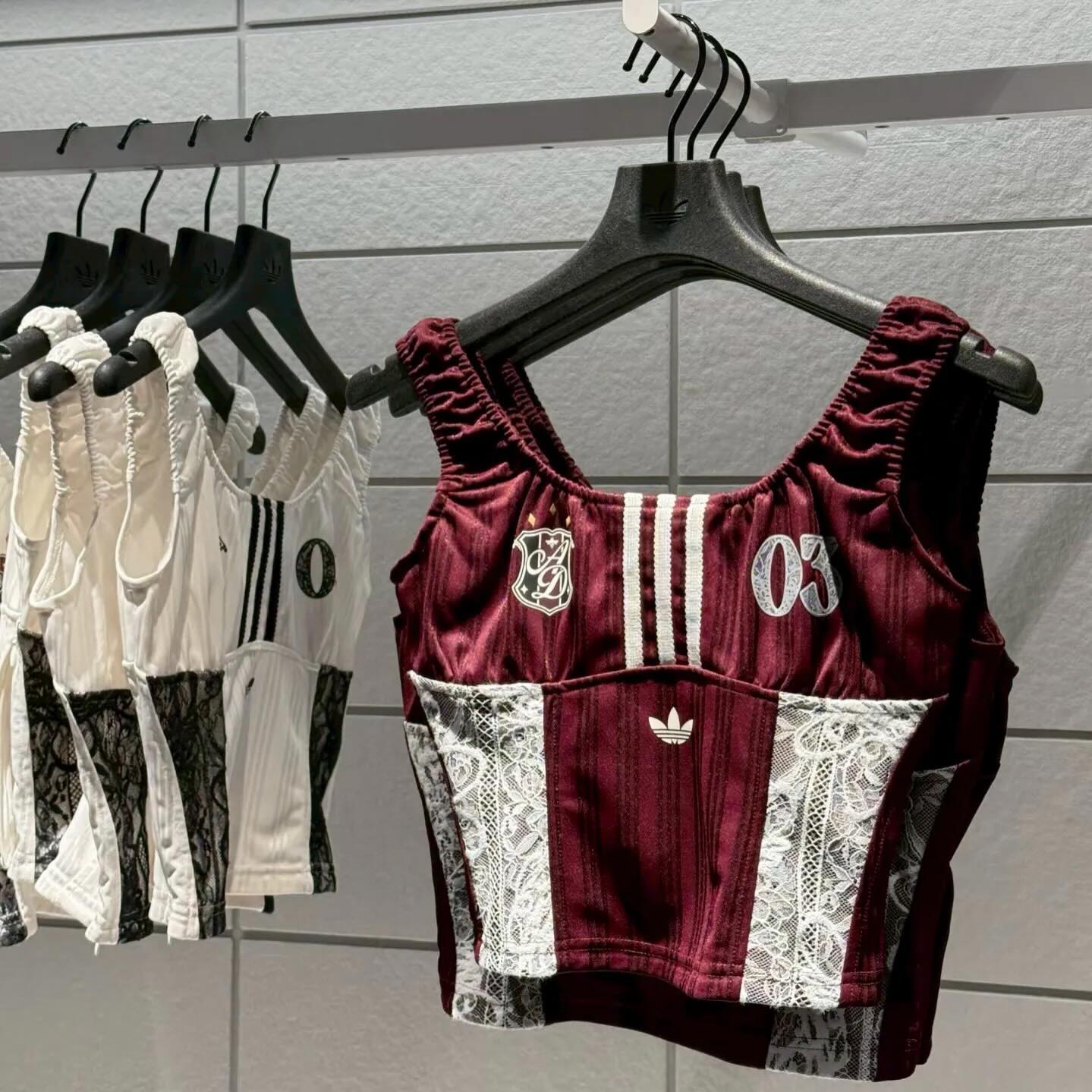 Preorder 預訂 Adidas Originals Top Tank Burgundy KU4751