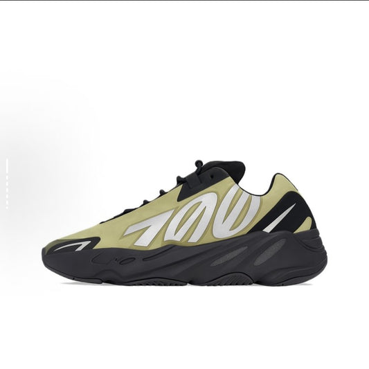 Preorder 預訂 Adidas Yeezy Boost 700 MNVN “Resin” GW9525