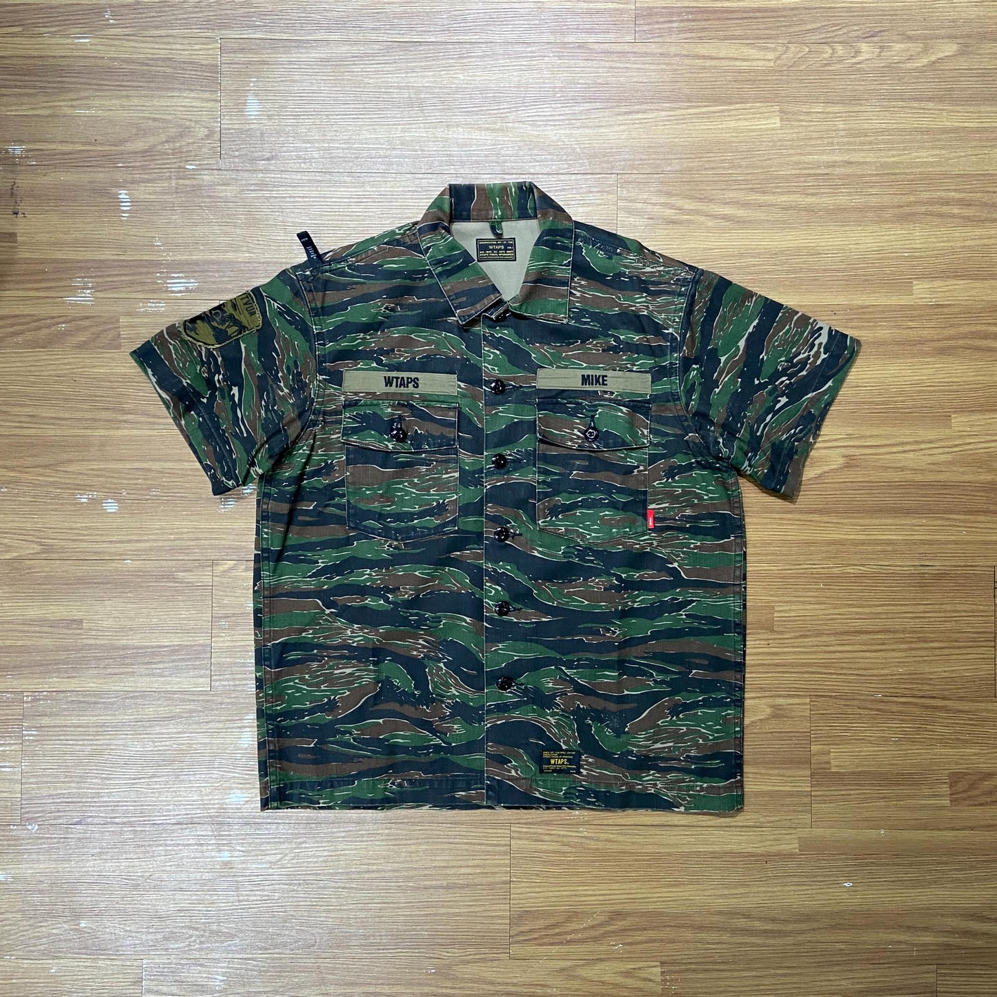 WTAPS BUD SS 02 SHIRT / COTTON. TWILL. TIGER STRIPE (Made in Japan) Tiger Camo (Display Item)