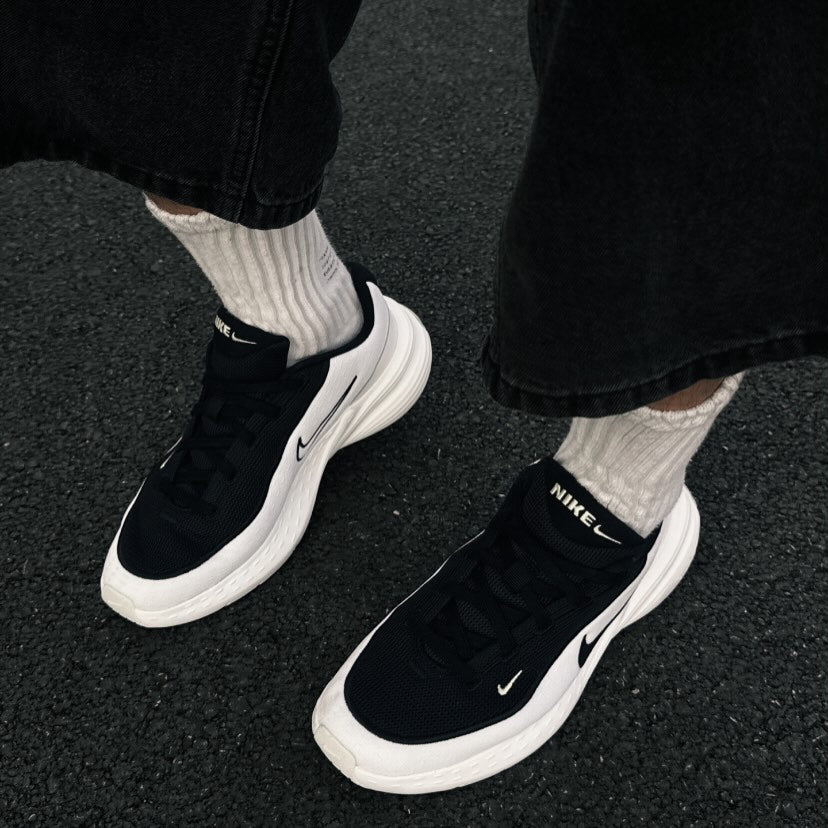 Preorder 預訂 Nike Uplift SC White/black