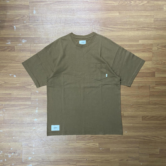 WTAPS AII POCKET SS / TEE COTTON. (Made in Japan) Olive Drab (Display Item)