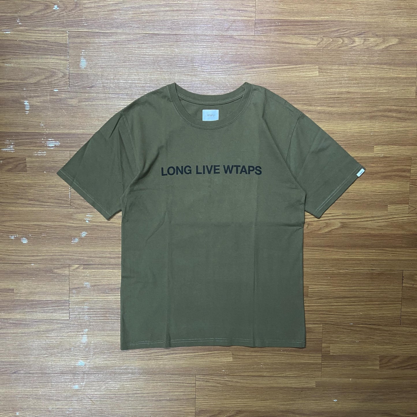 WTAPS LONG LIVE WTAPS SS / TEE COTTON. (Made in Japan) Olive Drab
