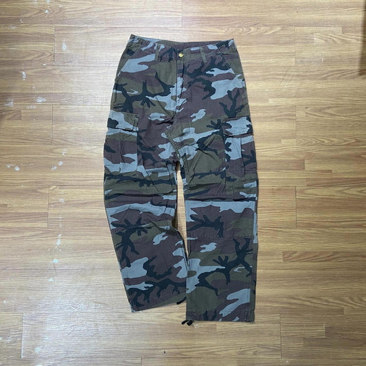 Carhartt WIP Camouflage Aviation Pant Woodland Camo (Display Item)