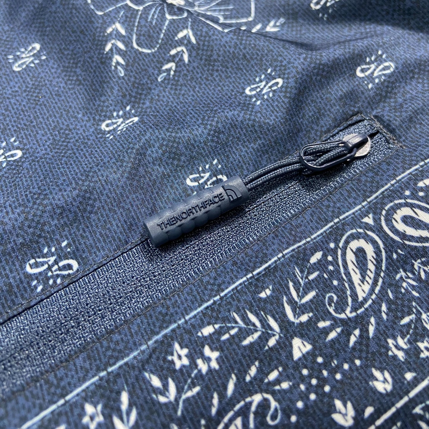 The North Face 90s Bandana Windbreaker Jacket Navy