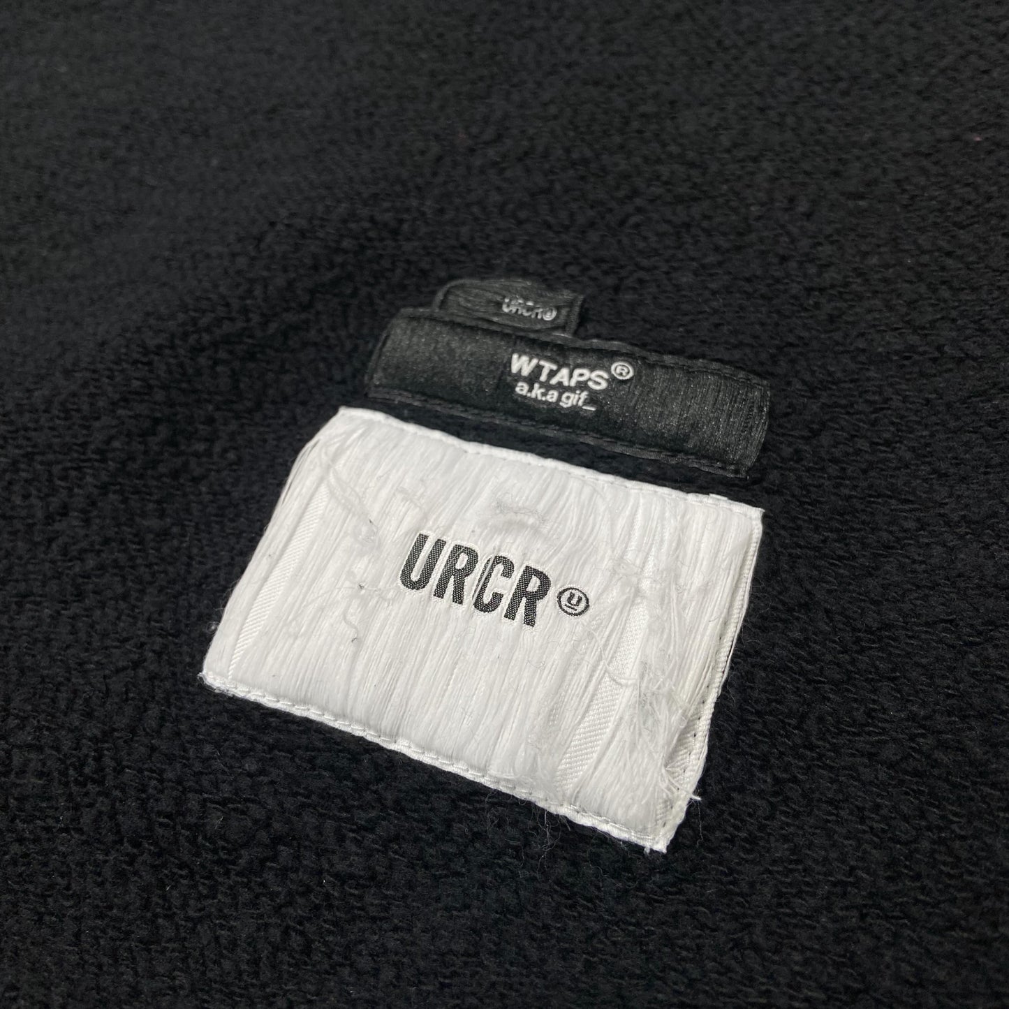 WTAPS x UNDERCOVER ONE ON ONE REVERSIBlE GIG / COTTON. CREWNECK (Made in Japan) Black (Display Item)