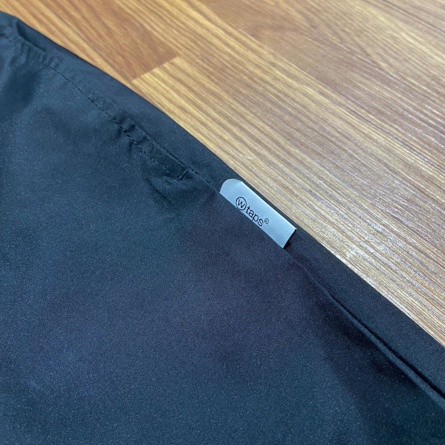 WTAPS INCOM NYLON TROUSERS / POLY. TAFFETA. (Made in Japan) Black (Display Item)