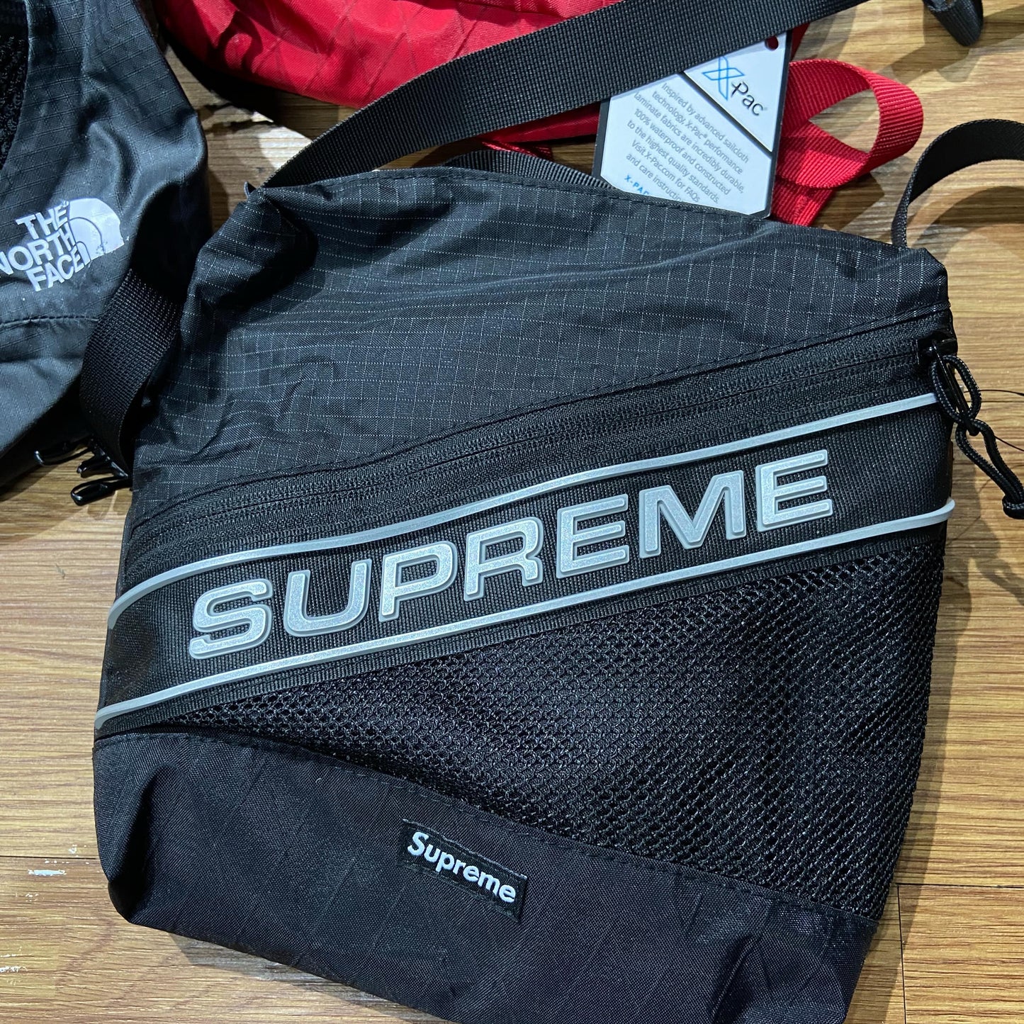 Supreme Waist Bag / Shoulder Bag (Display / Used Item)