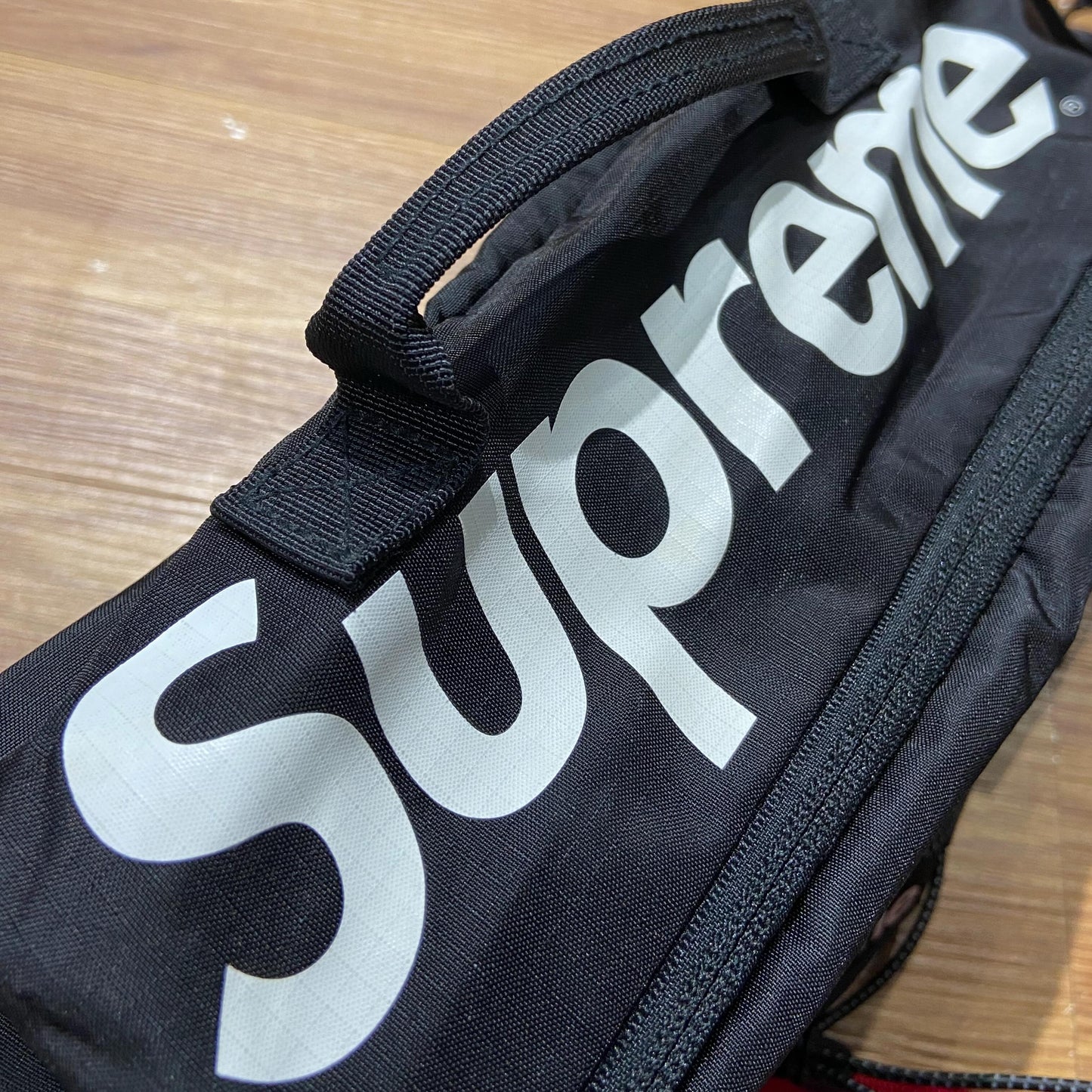 Supreme Waist Bag / Shoulder Bag (Display / Used Item)