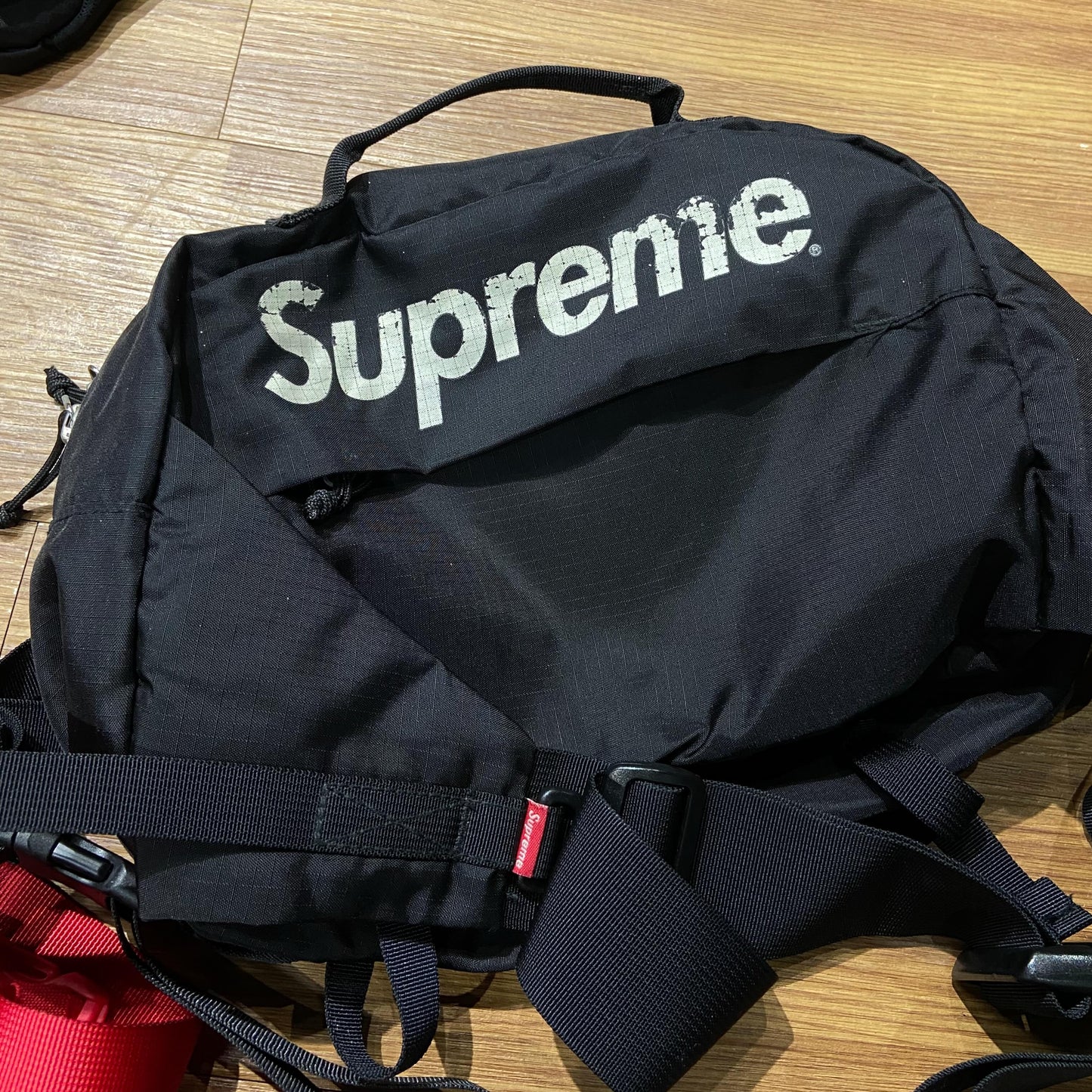 Supreme Waist Bag / Shoulder Bag (Display / Used Item)