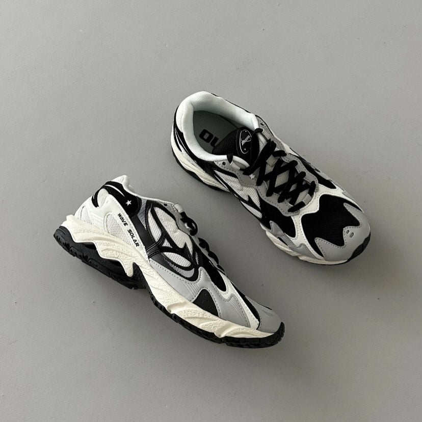 Preorder 預訂 MIZUNO WAVE SOLAR Black/White D1GH222308