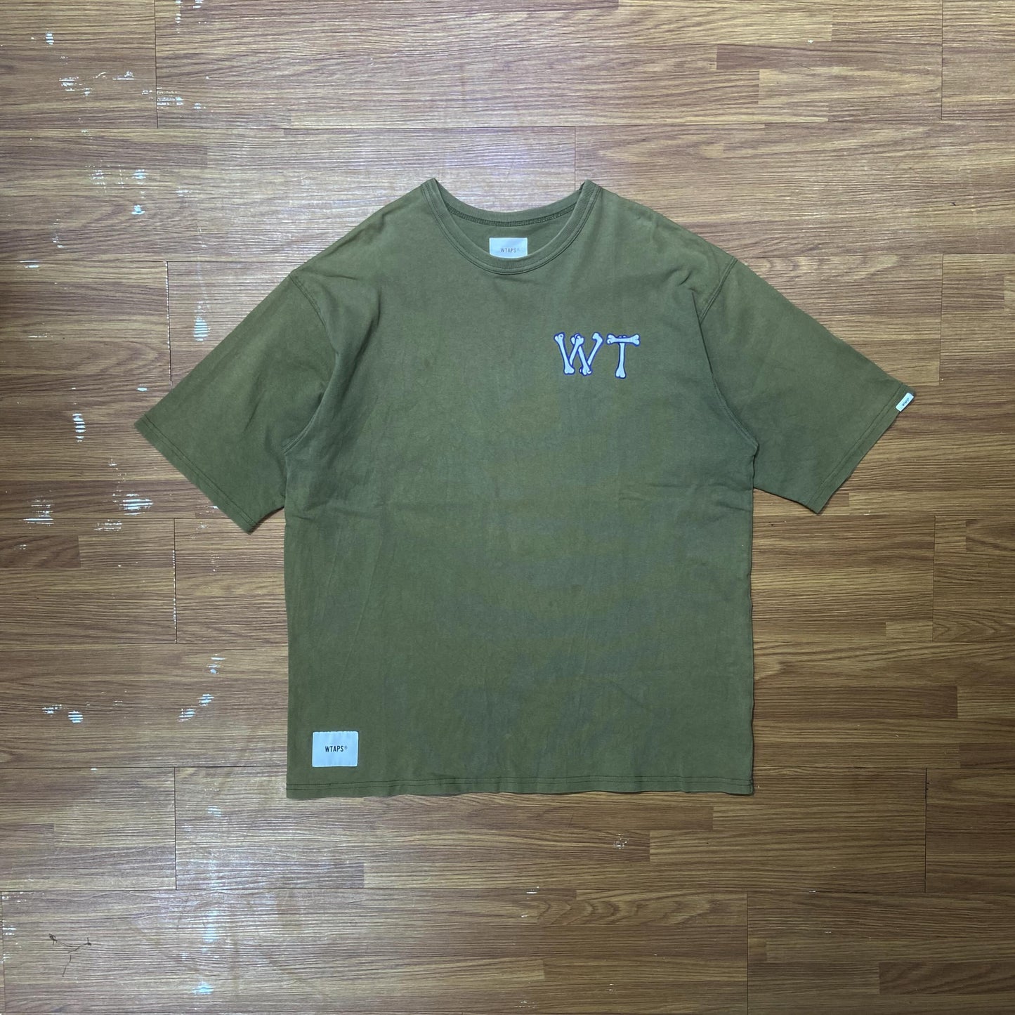 WTAPS SLIMY BONES DESIGN 01 SS / TEE. COTTON. (Made in Japan) Olive Drab (Used)