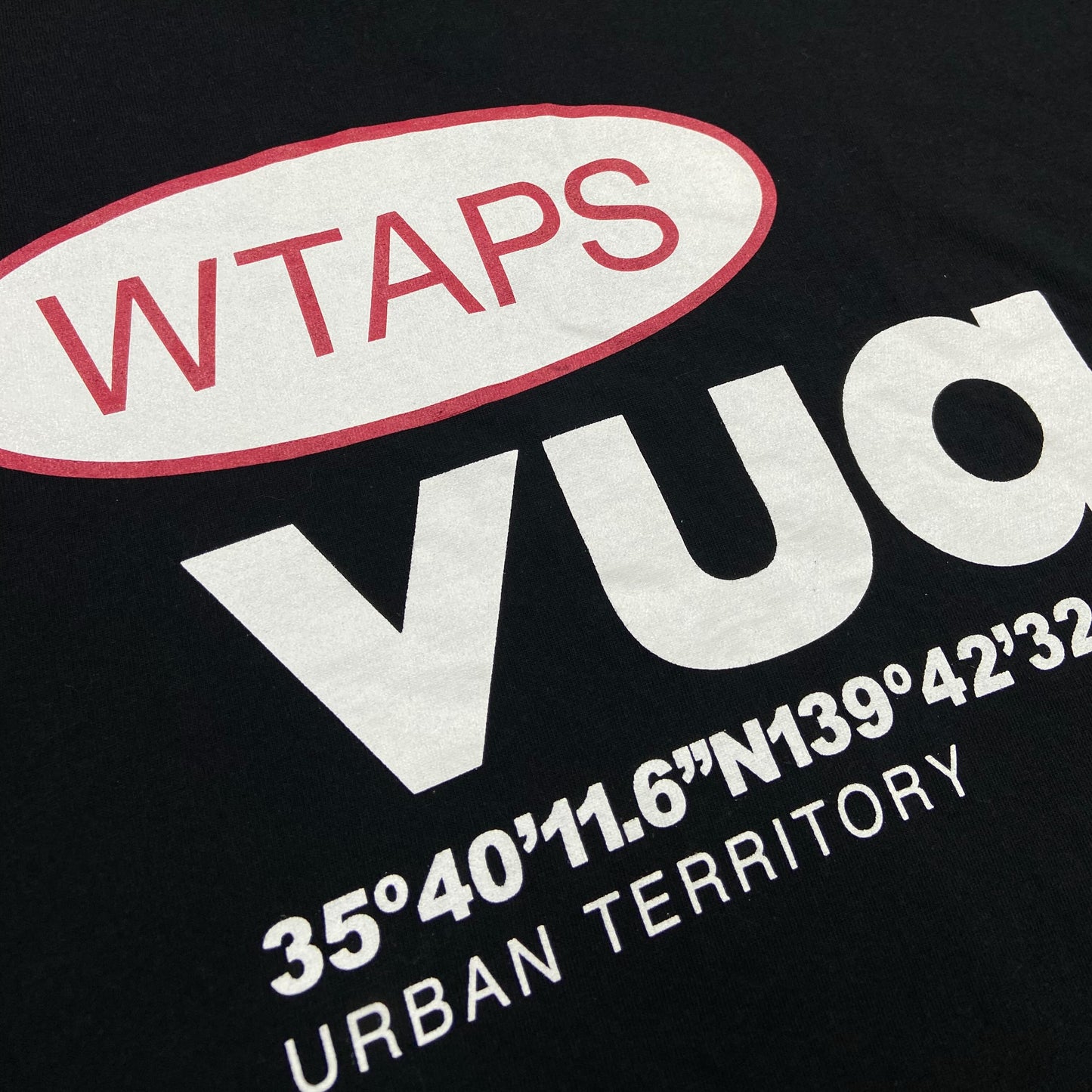 WTAPS LABEL SS / TEE. COTTON. (Made in Japan) Black (Display Item)