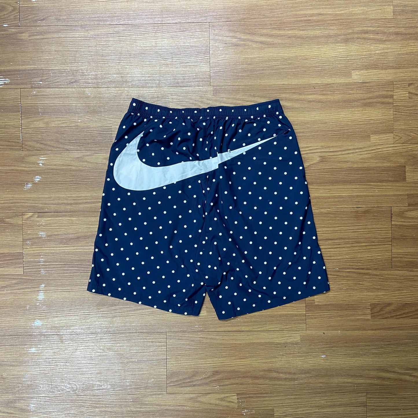 SOPH x F.C.Real Bistrol (FCRB) Bristol x Nike Polka Dot Beach Shorts Navy (Display Item)